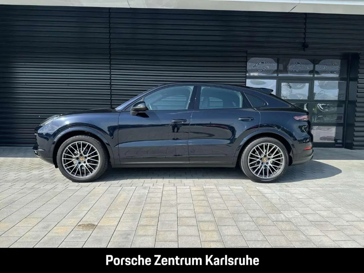 Photo 1 : Porsche Cayenne 2020 Essence