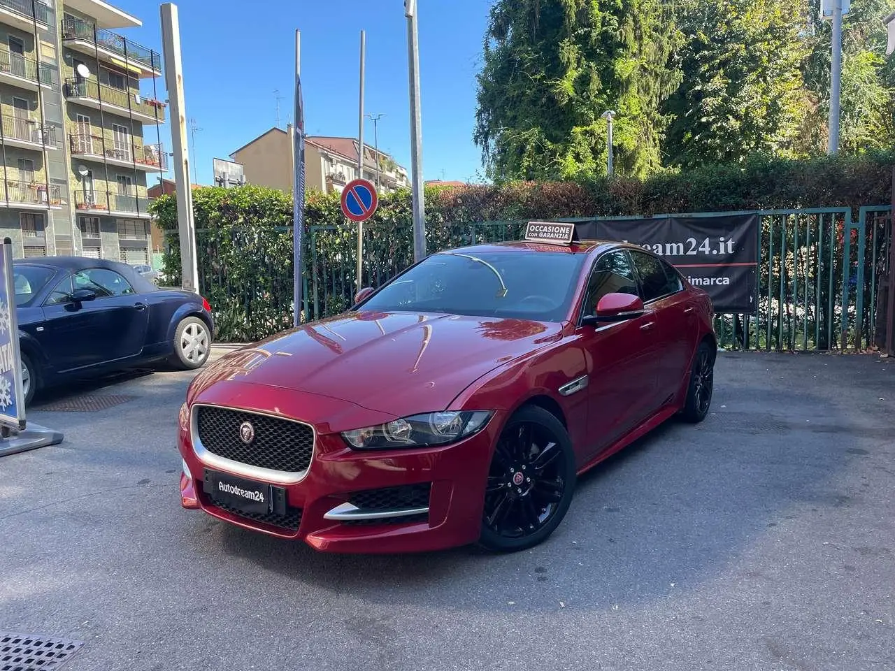 Photo 1 : Jaguar Xe 2016 Diesel