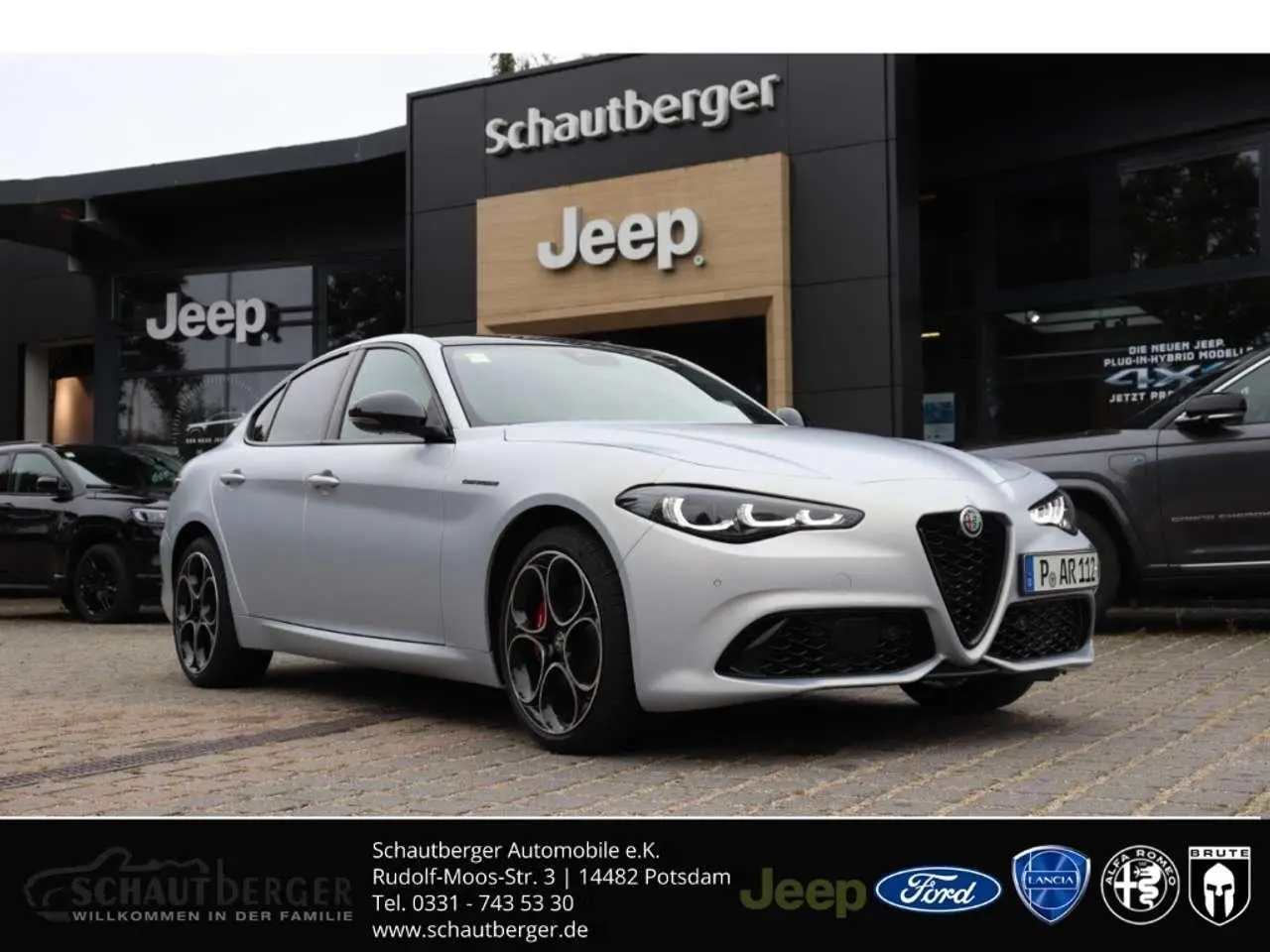 Photo 1 : Alfa Romeo Giulia 2024 Petrol