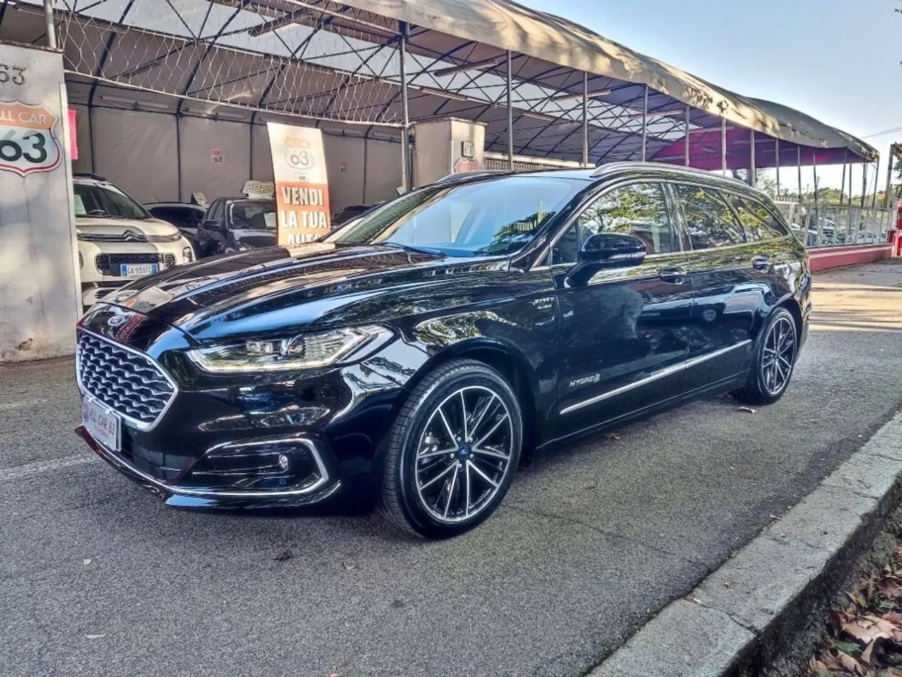 Photo 1 : Ford Mondeo 2019 Hybrid