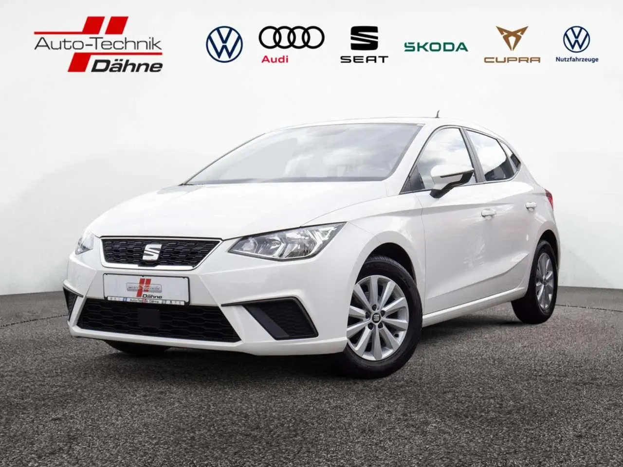 Photo 1 : Seat Ibiza 2018 Essence