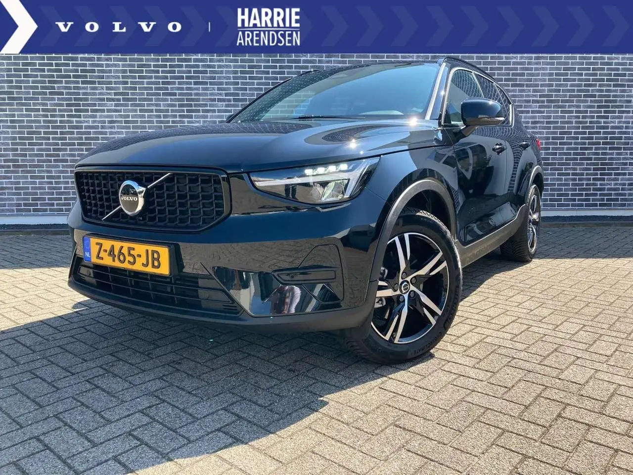 Photo 1 : Volvo Xc40 2024 Hybride