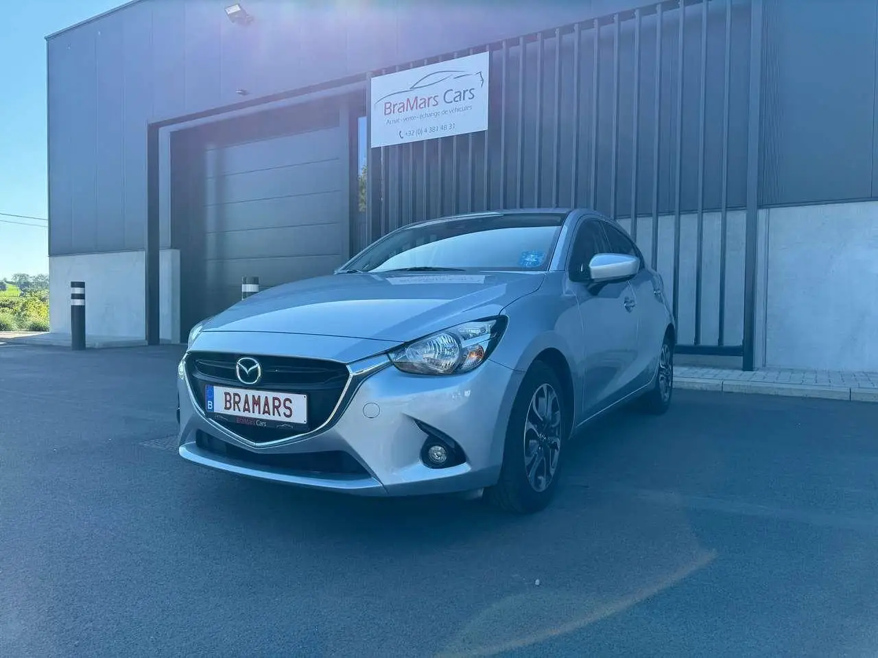 Photo 1 : Mazda 2 2017 Essence