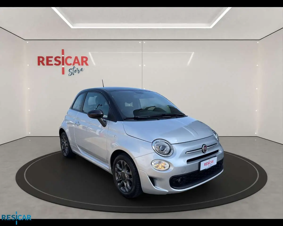 Photo 1 : Fiat 500 2021 Hybride