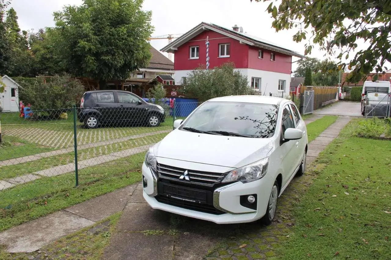 Photo 1 : Mitsubishi Space Star 2020 Petrol