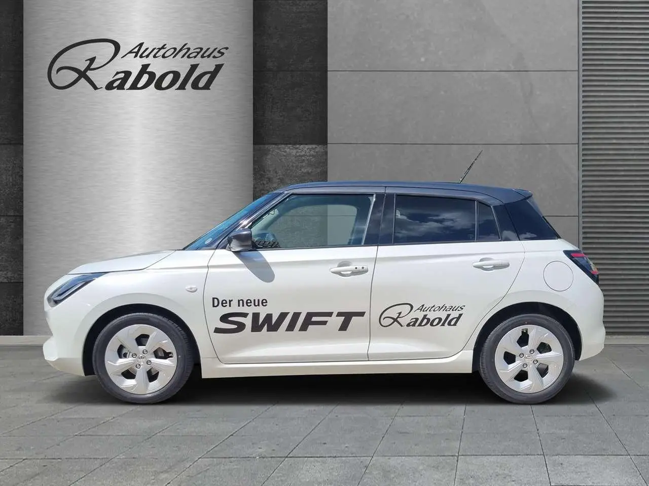 Photo 1 : Suzuki Swift 2024 Petrol