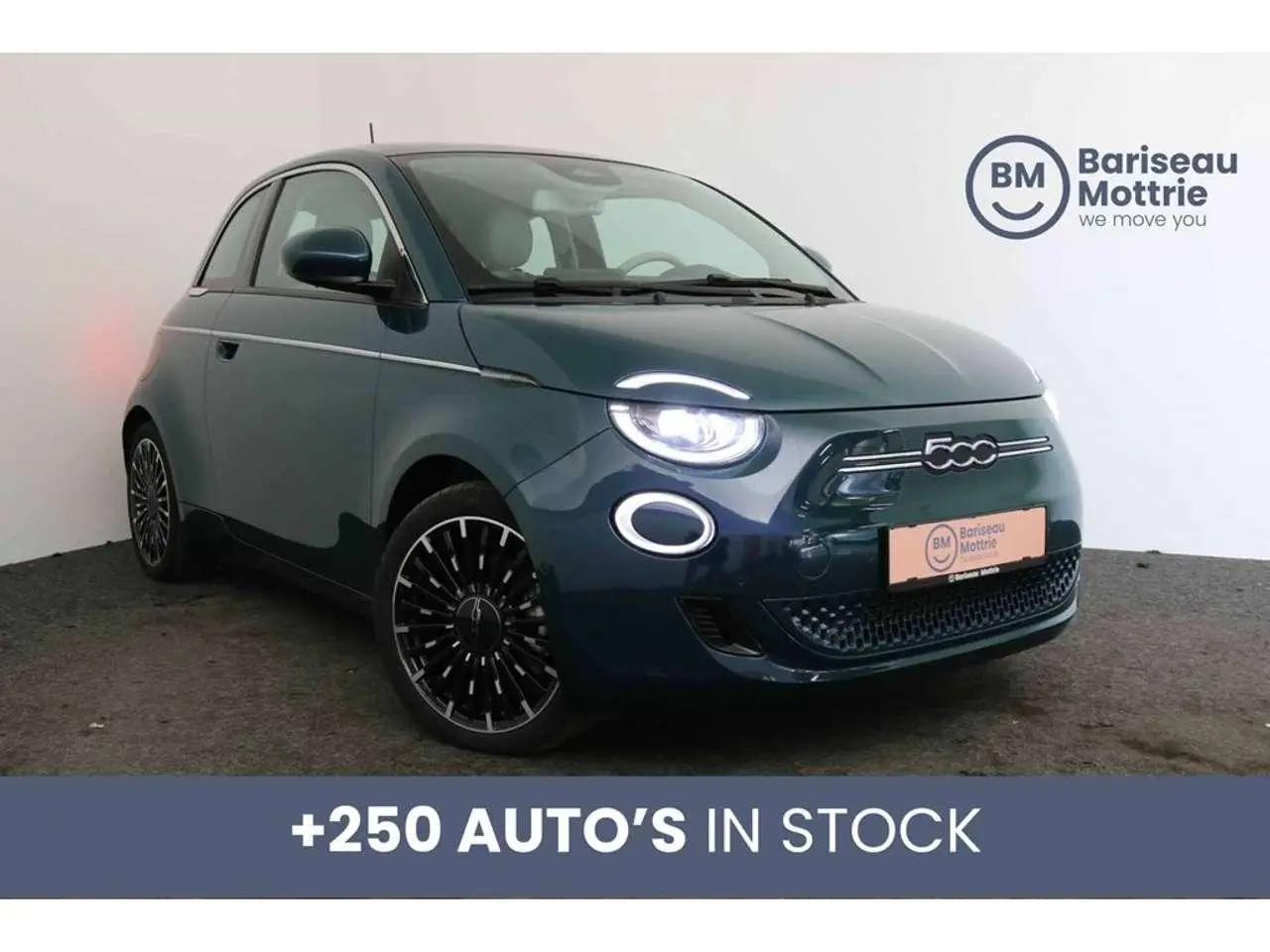 Photo 1 : Fiat 500 2020 Électrique