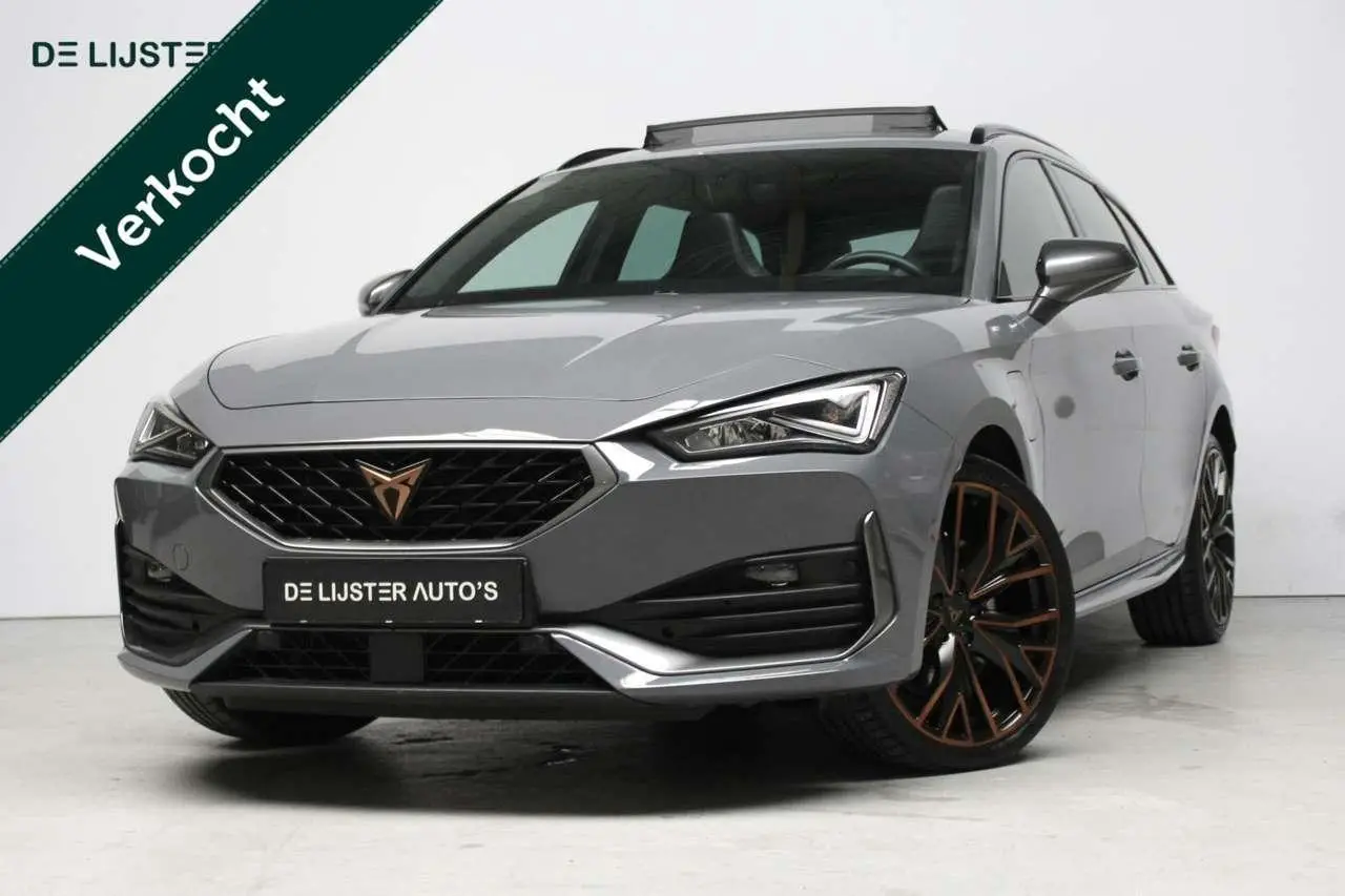 Photo 1 : Cupra Leon 2020 Hybride