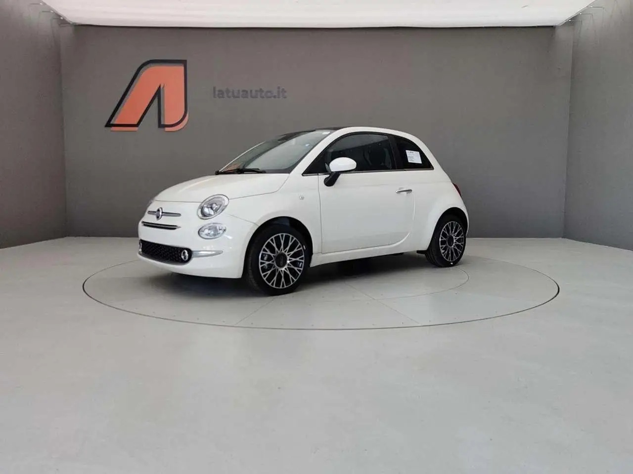 Photo 1 : Fiat 500 2023 Hybrid