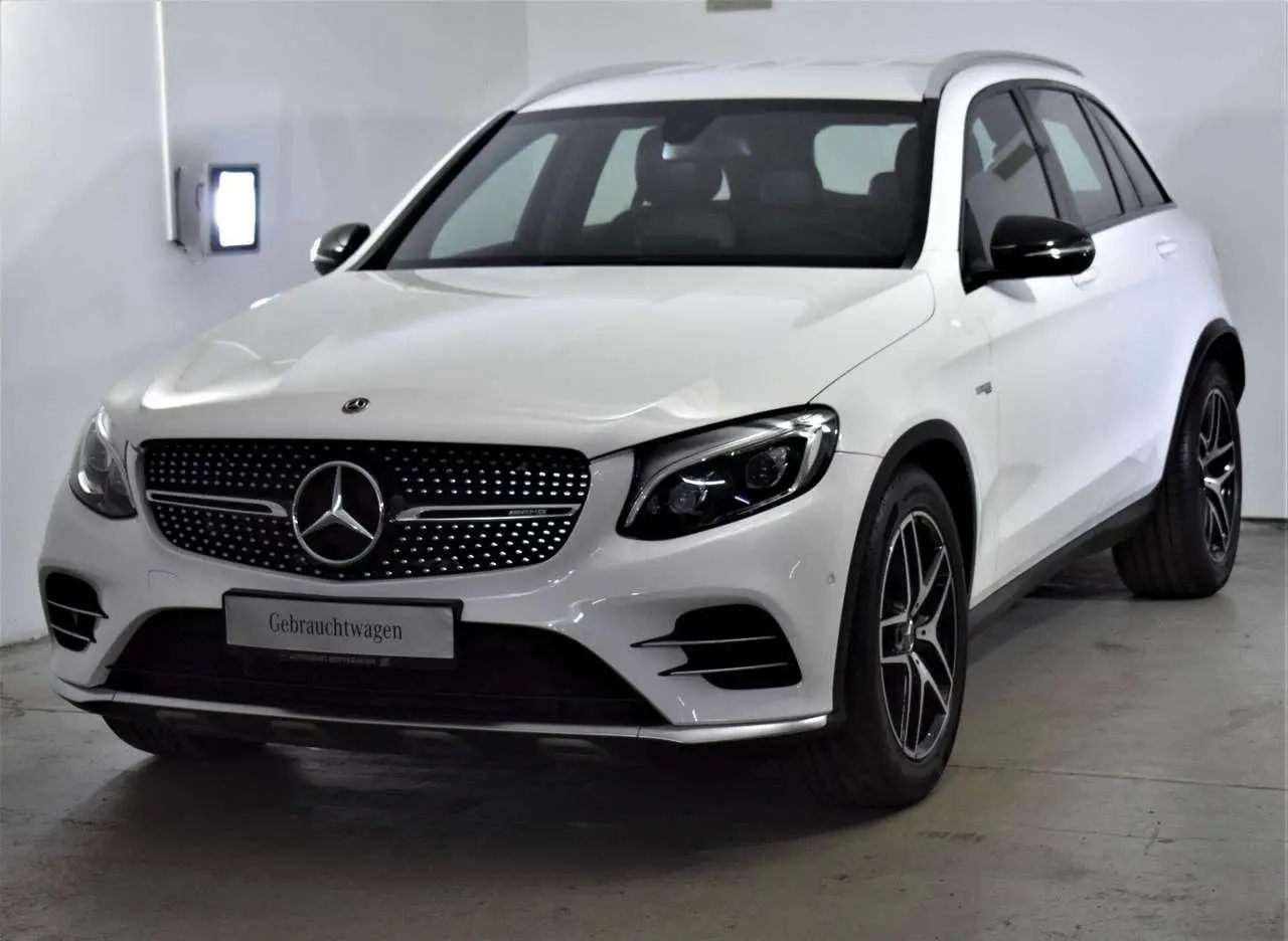 Photo 1 : Mercedes-benz Classe Glc 2017 Petrol