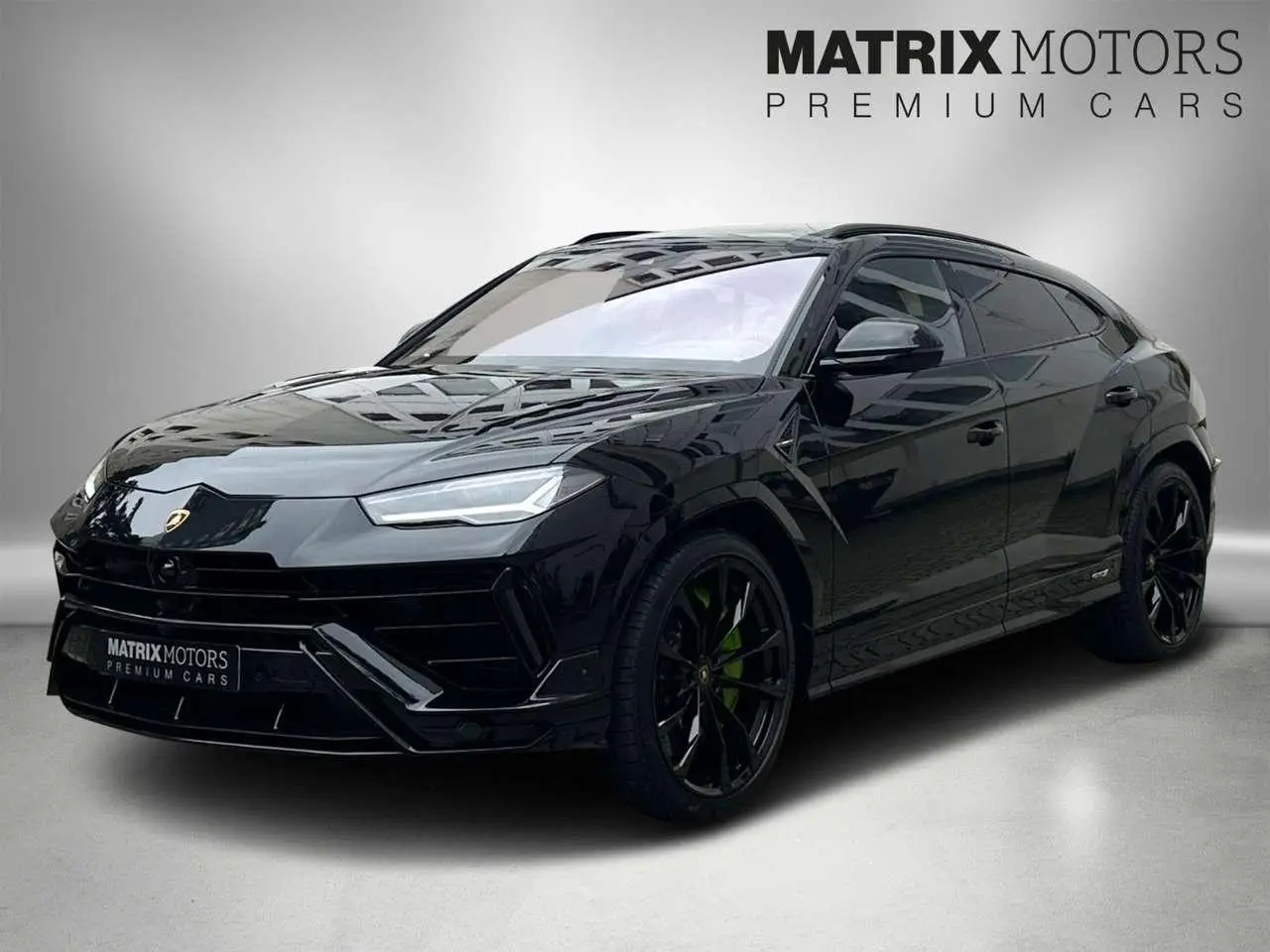 Photo 1 : Lamborghini Urus 2024 Petrol