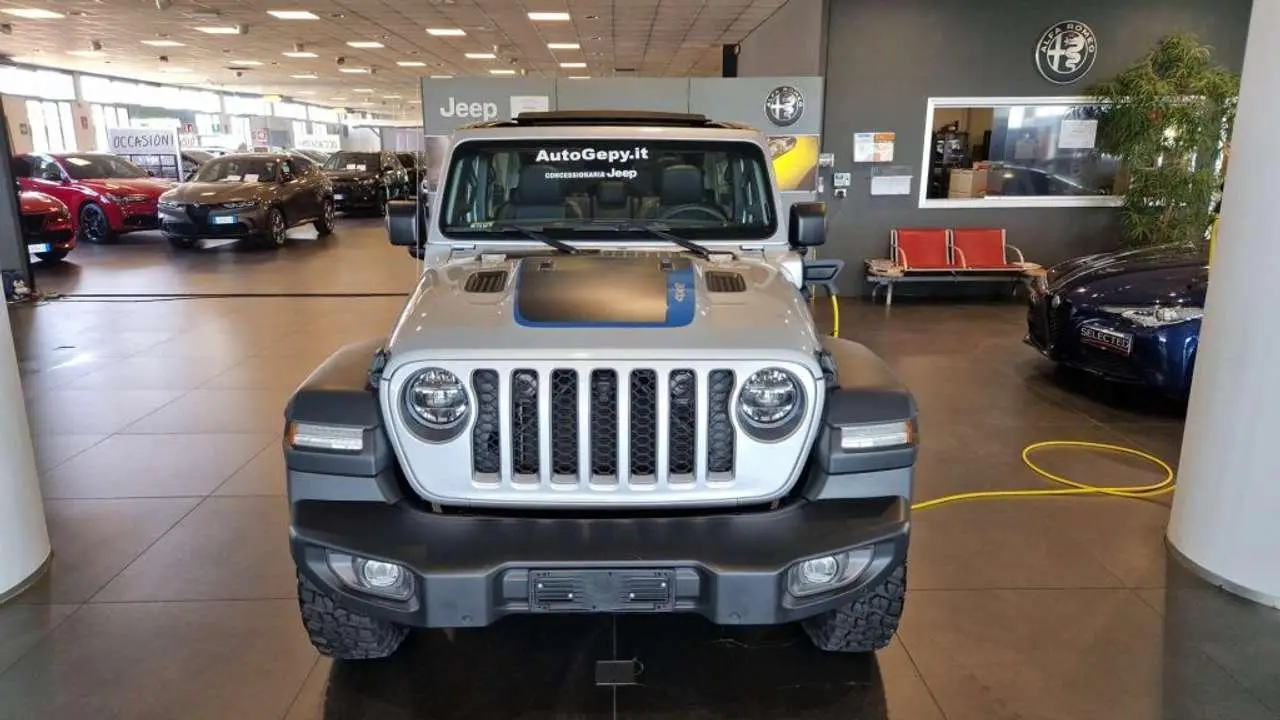 Photo 1 : Jeep Wrangler 2022 Hybrid