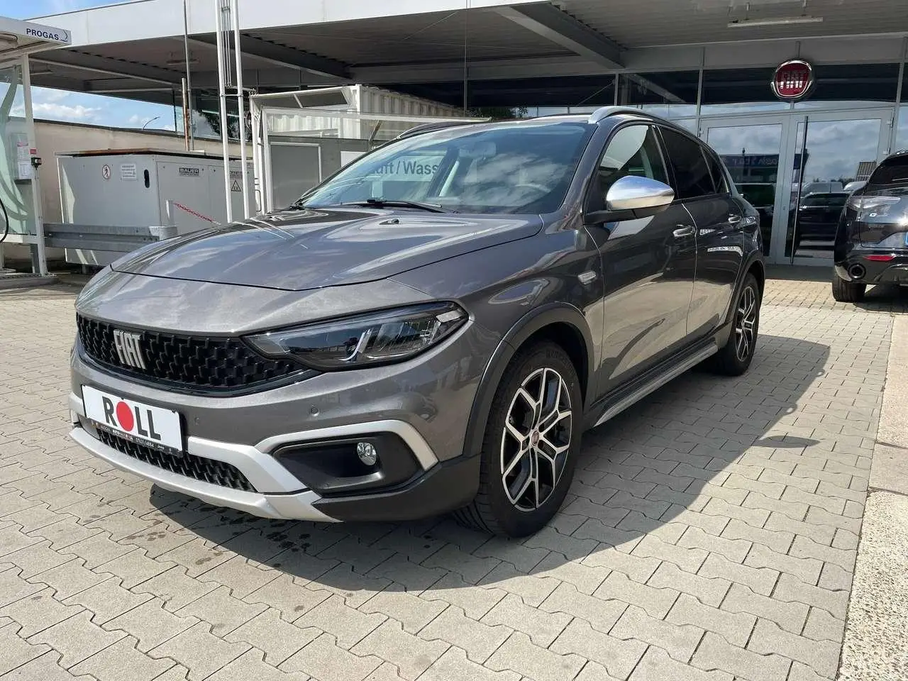 Photo 1 : Fiat Tipo 2022 Petrol