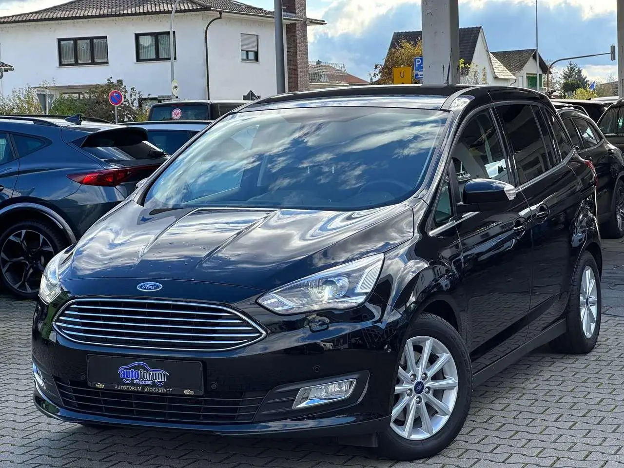 Photo 1 : Ford C-max 2015 Essence