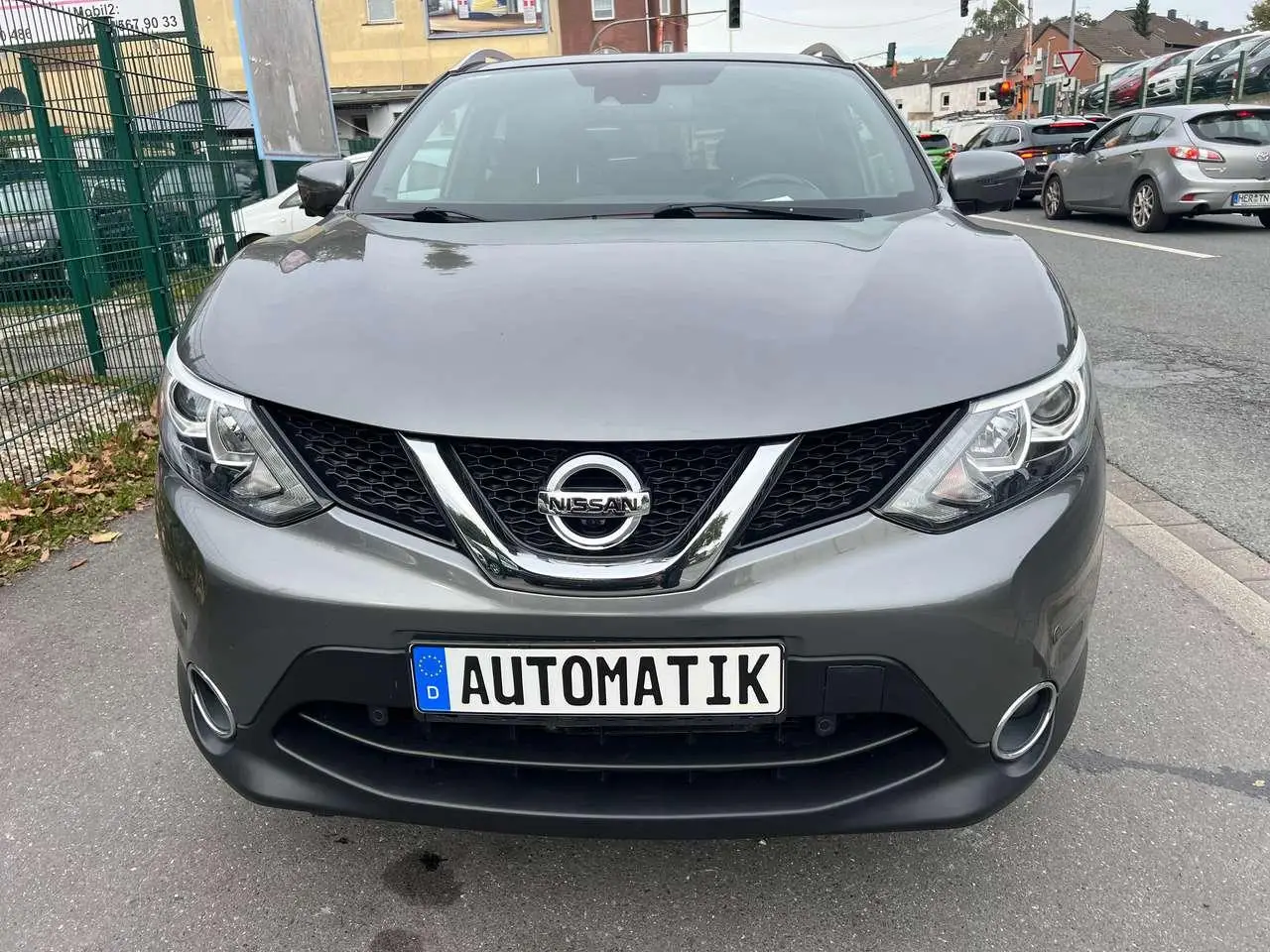 Photo 1 : Nissan Qashqai 2017 Petrol