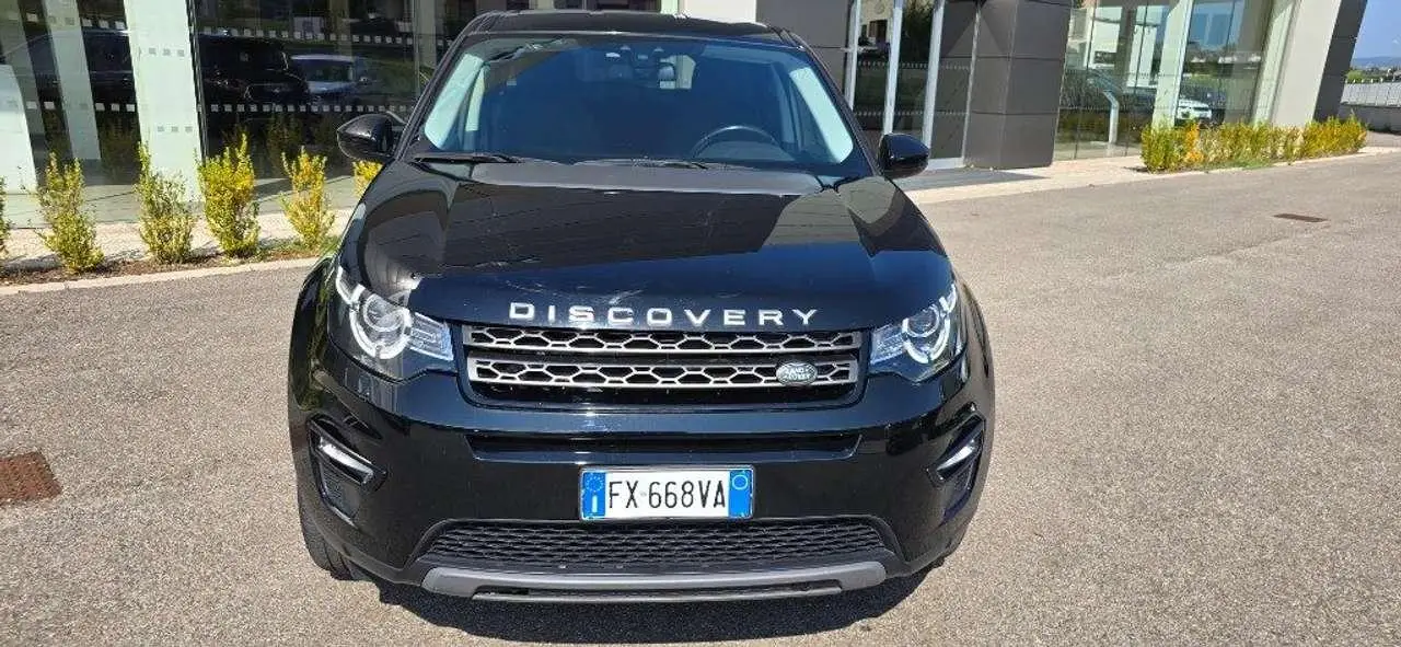 Photo 1 : Land Rover Discovery 2019 Diesel