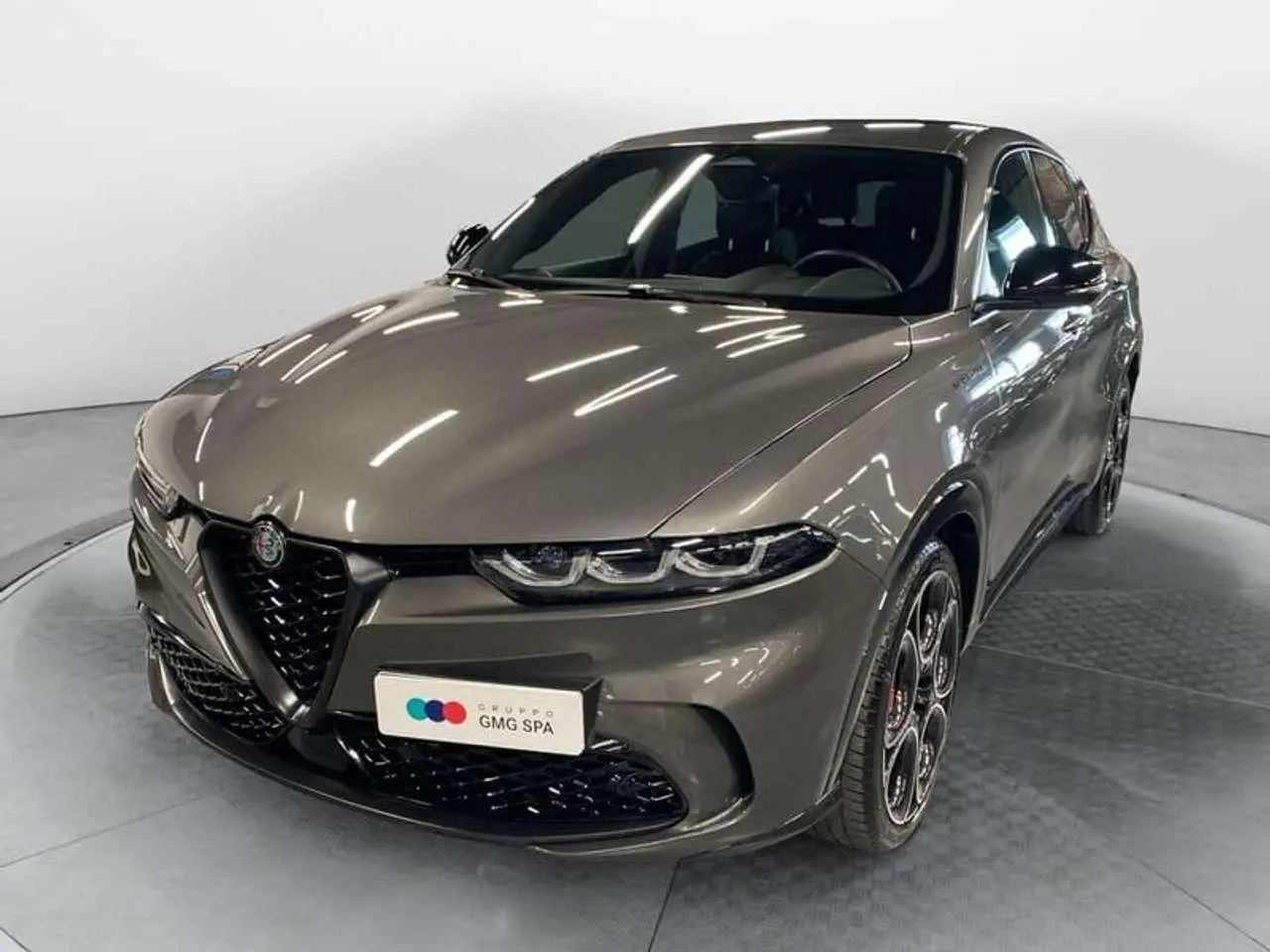 Photo 1 : Alfa Romeo Tonale 2023 Hybride