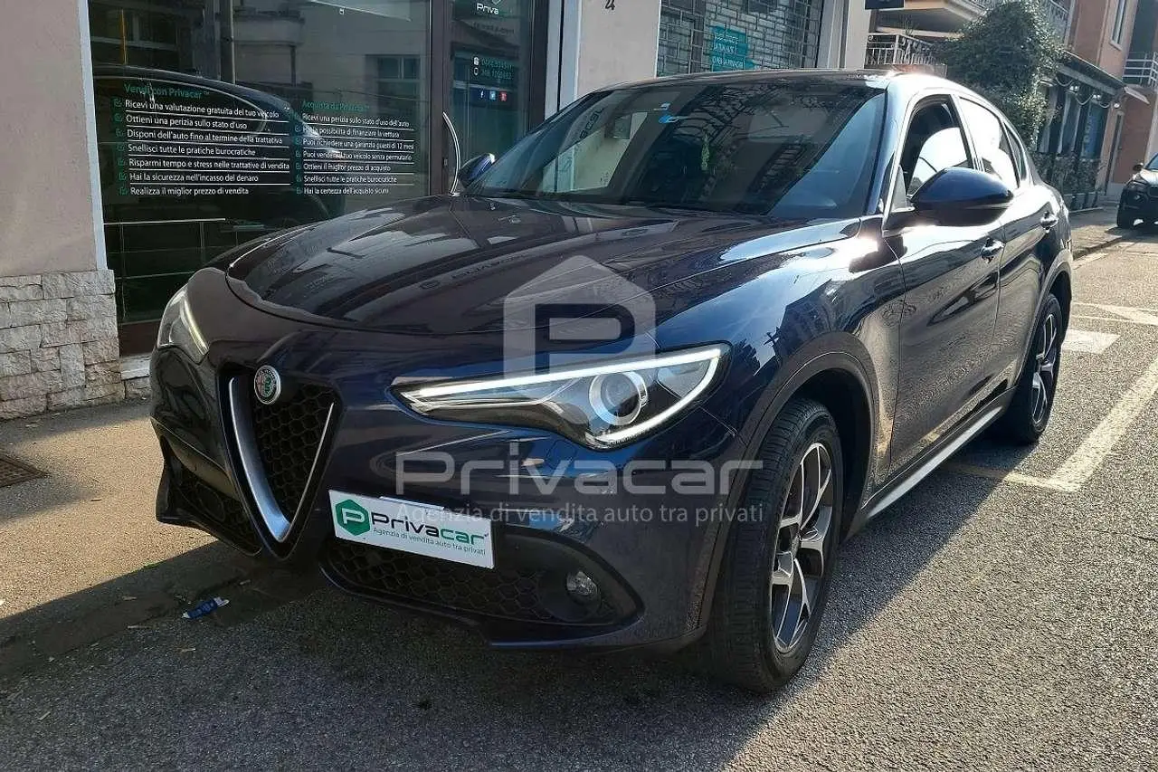 Photo 1 : Alfa Romeo Stelvio 2018 Diesel