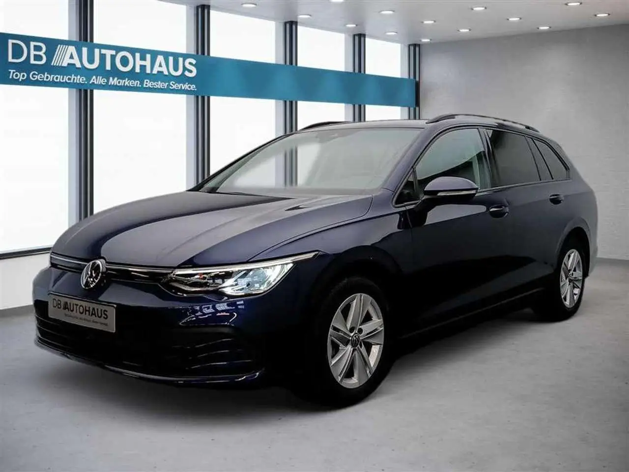 Photo 1 : Volkswagen Golf 2022 Petrol