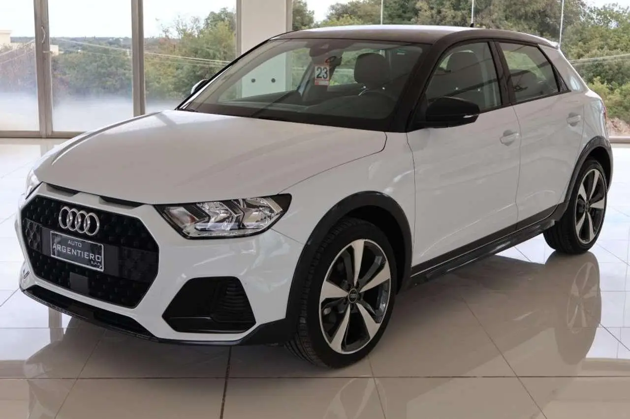 Photo 1 : Audi A1 2021 Petrol