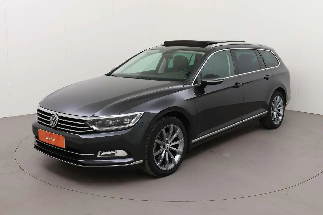 Photo 1 : Volkswagen Passat 2019 Diesel