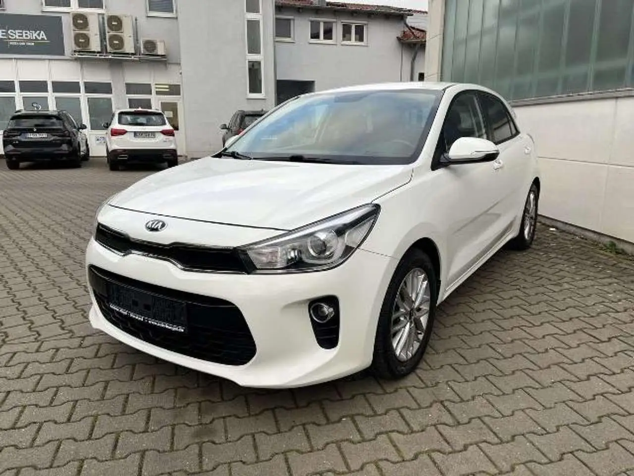 Photo 1 : Kia Rio 2018 Petrol