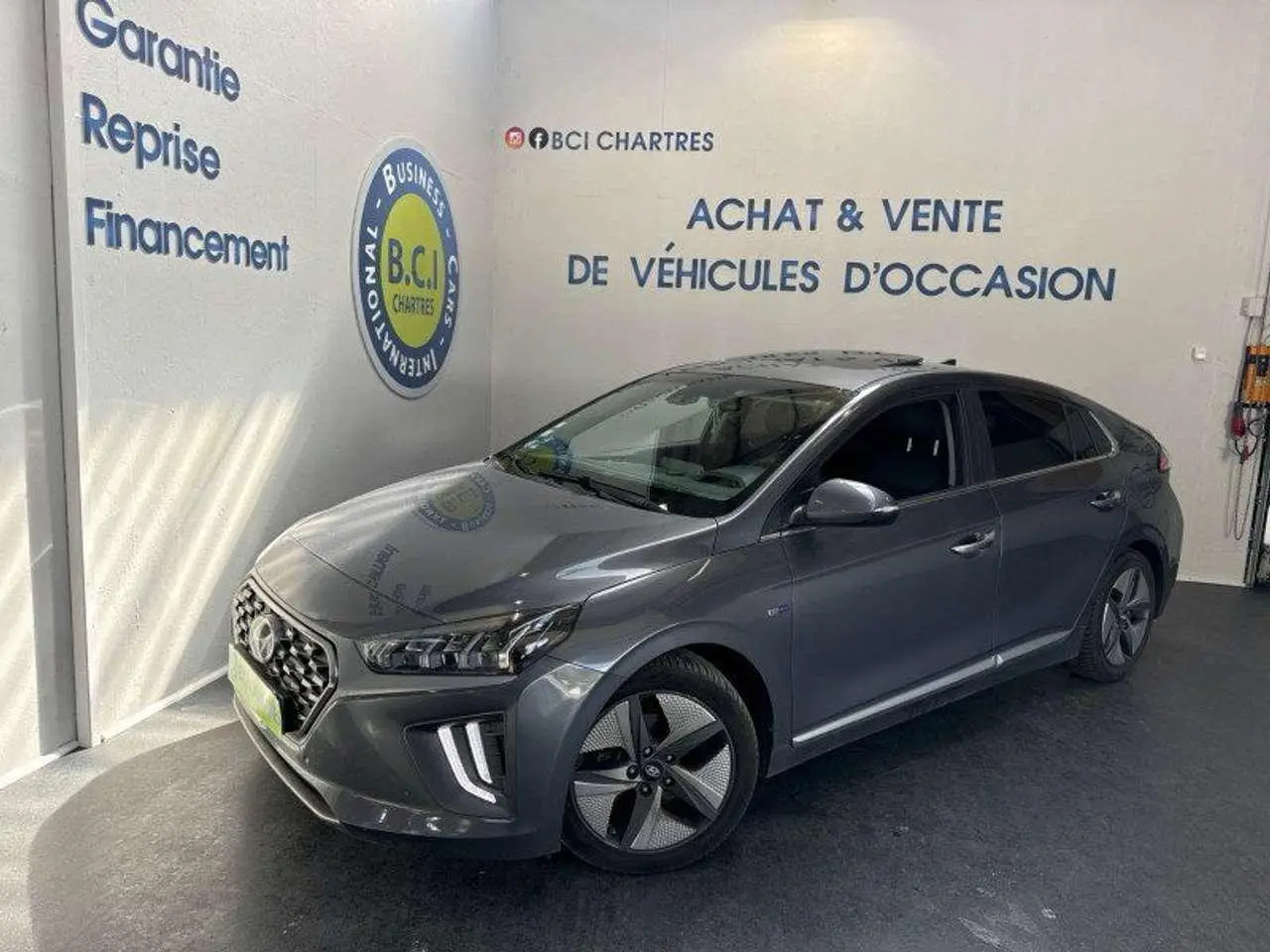 Photo 1 : Hyundai Ioniq 2019 Hybrid