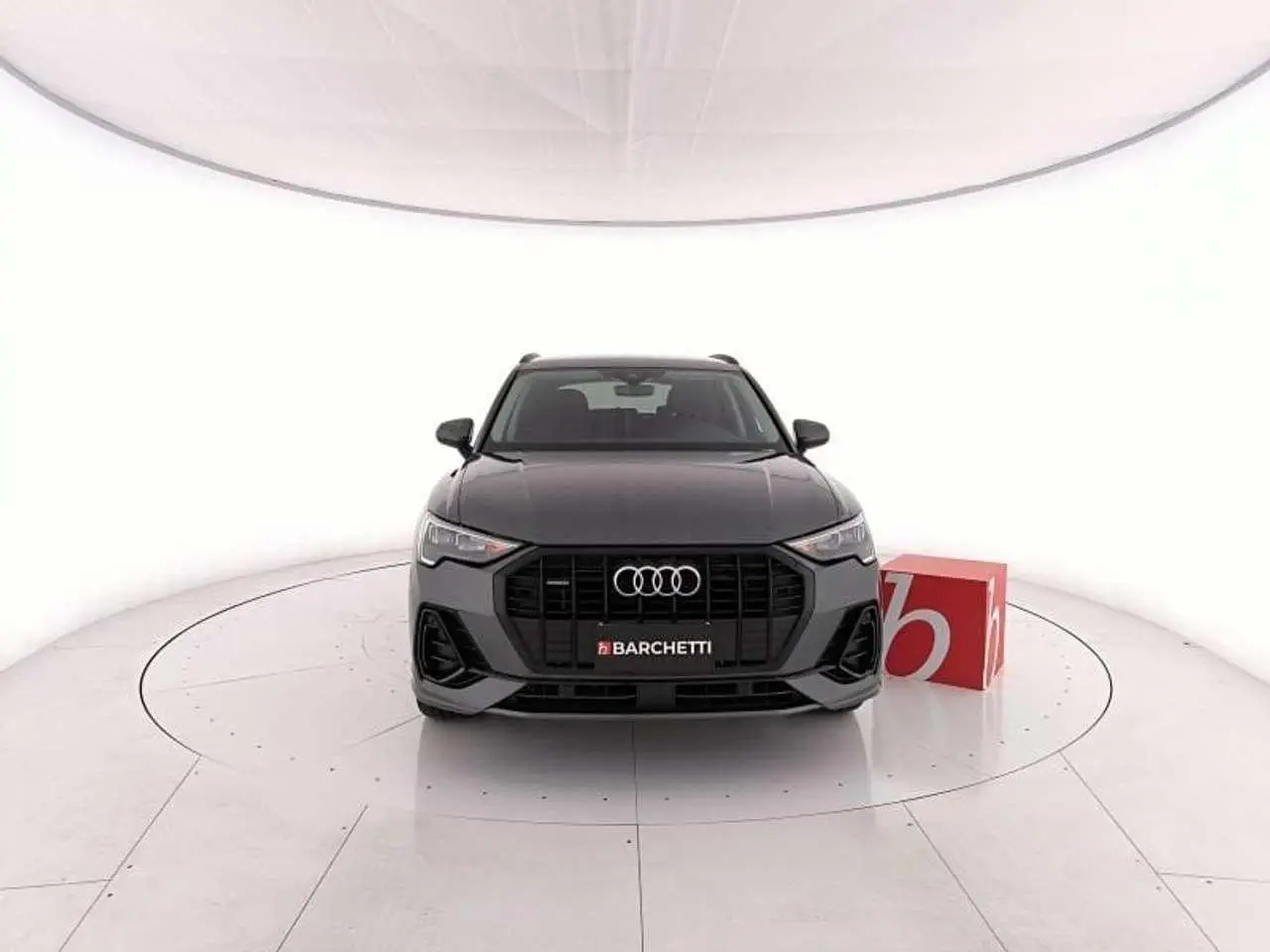 Photo 1 : Audi Q3 2019 Essence