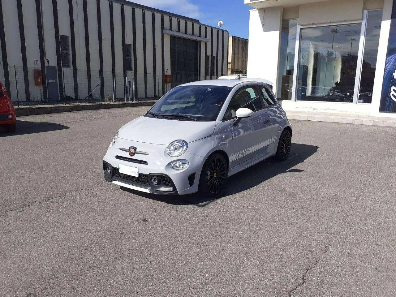 Photo 1 : Abarth 695 2022 Petrol