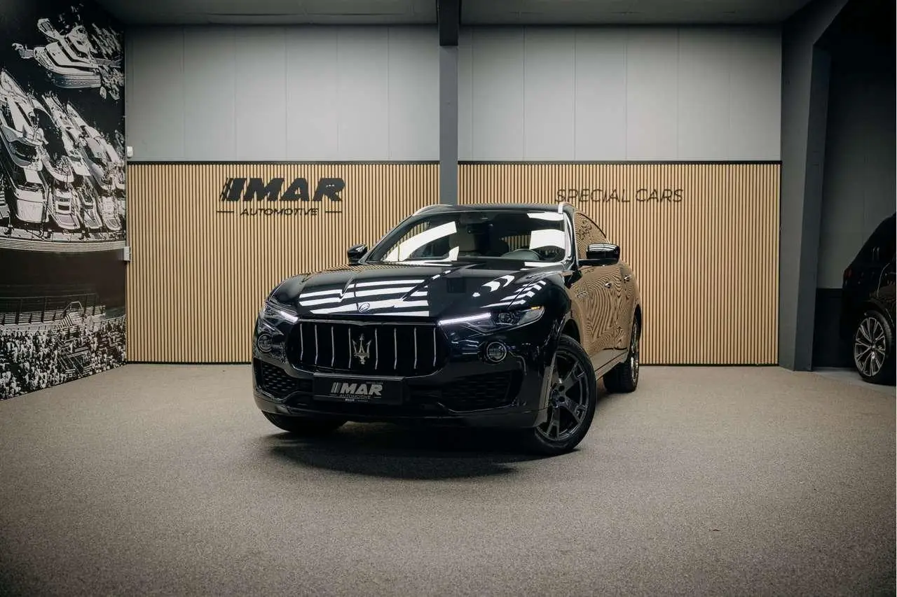 Photo 1 : Maserati Levante 2017 Diesel