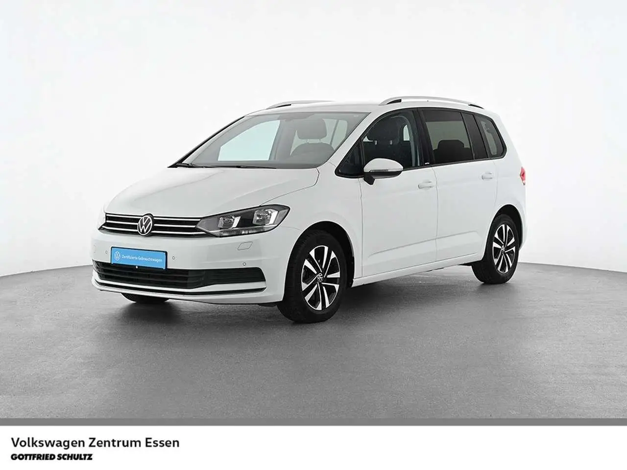 Photo 1 : Volkswagen Touran 2020 Essence