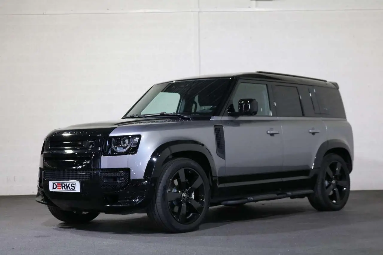 Photo 1 : Land Rover Defender 2022 Hybride