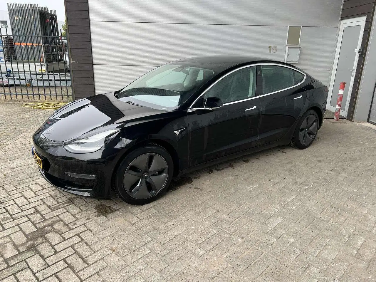 Photo 1 : Tesla Model 3 2019 Electric