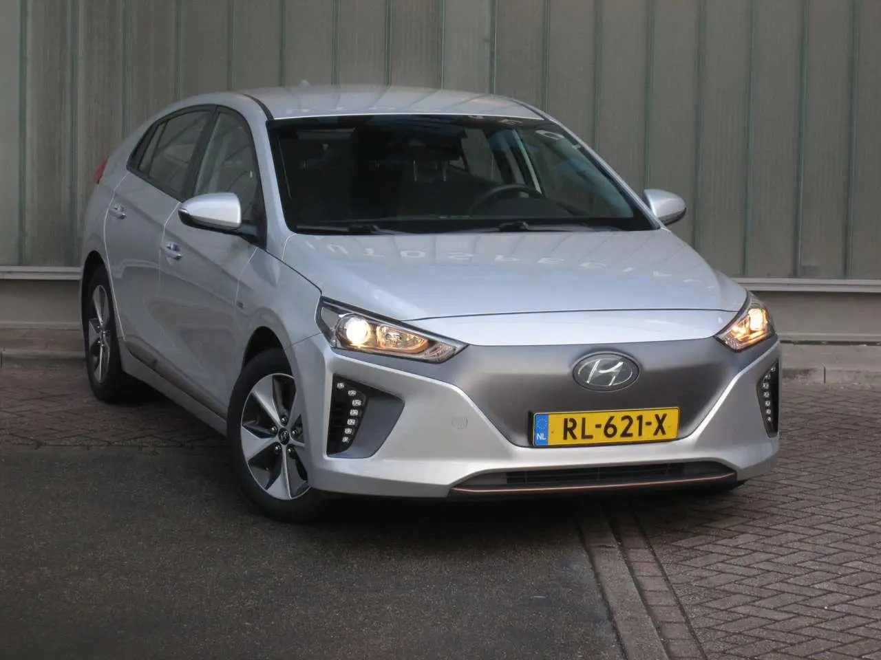 Photo 1 : Hyundai Ioniq 2018 Electric