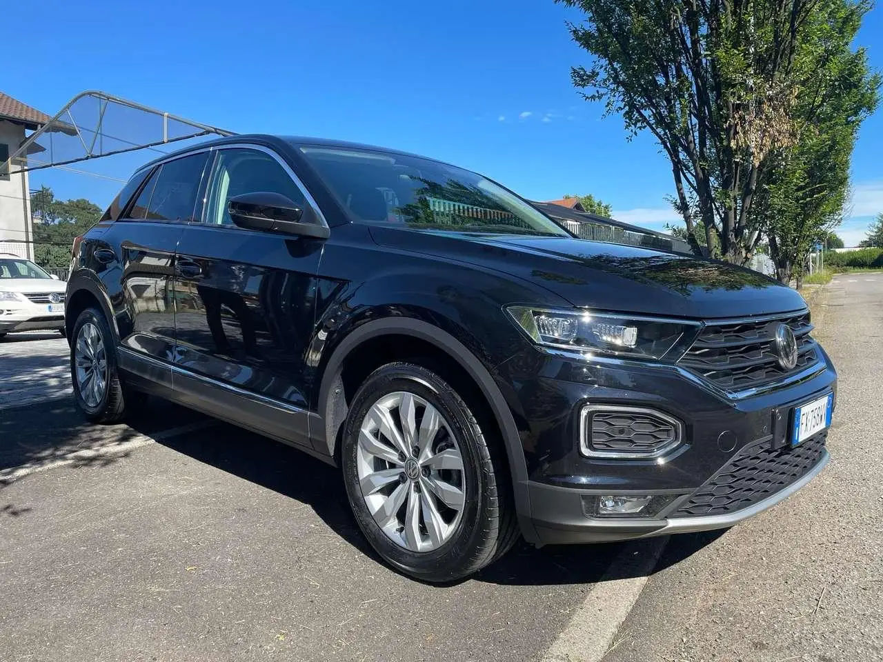 Photo 1 : Volkswagen T-roc 2019 Essence