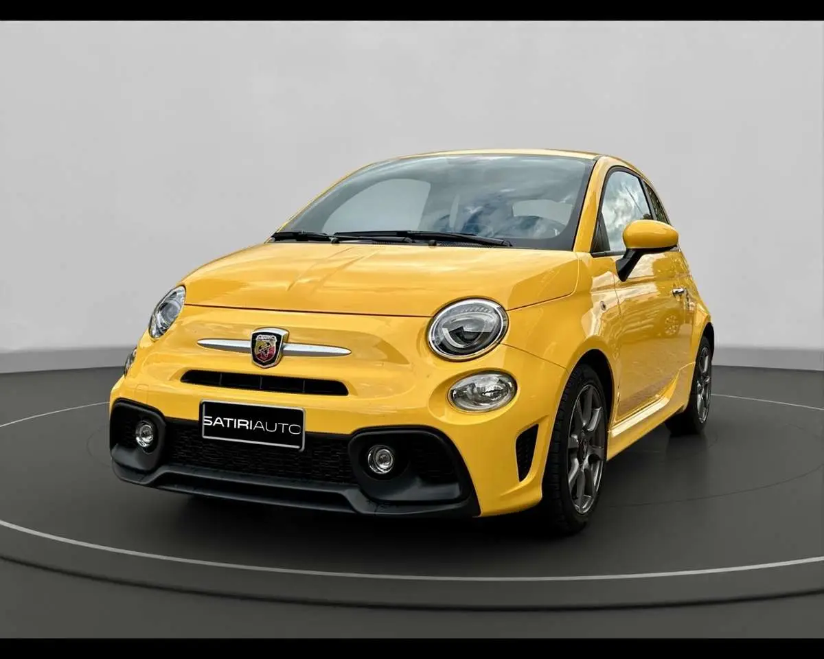 Photo 1 : Abarth 595 2020 Essence