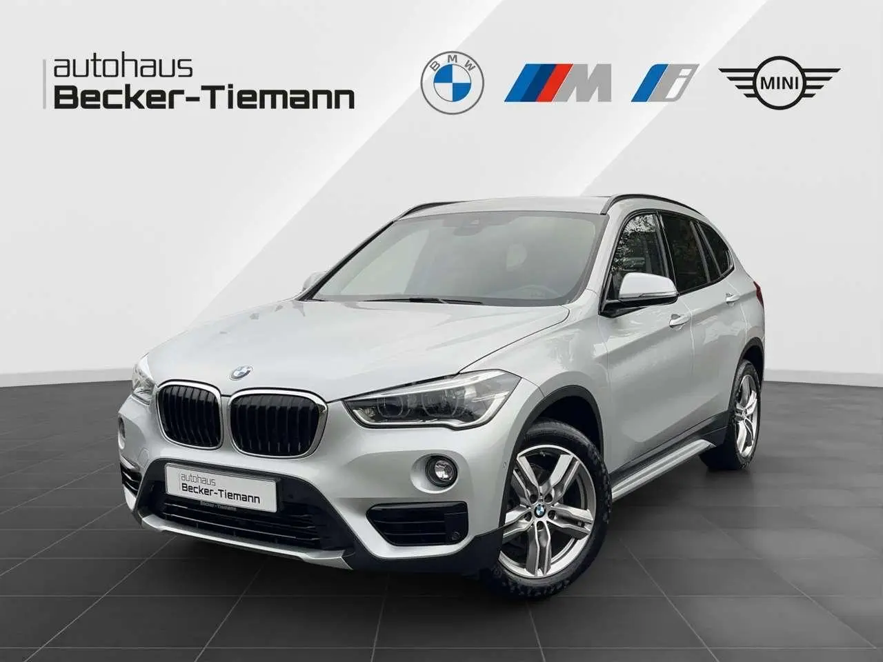 Photo 1 : Bmw X1 2018 Essence