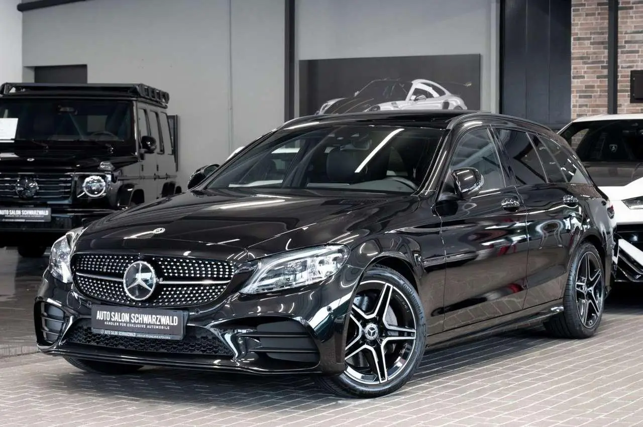 Photo 1 : Mercedes-benz Classe C 2019 Petrol