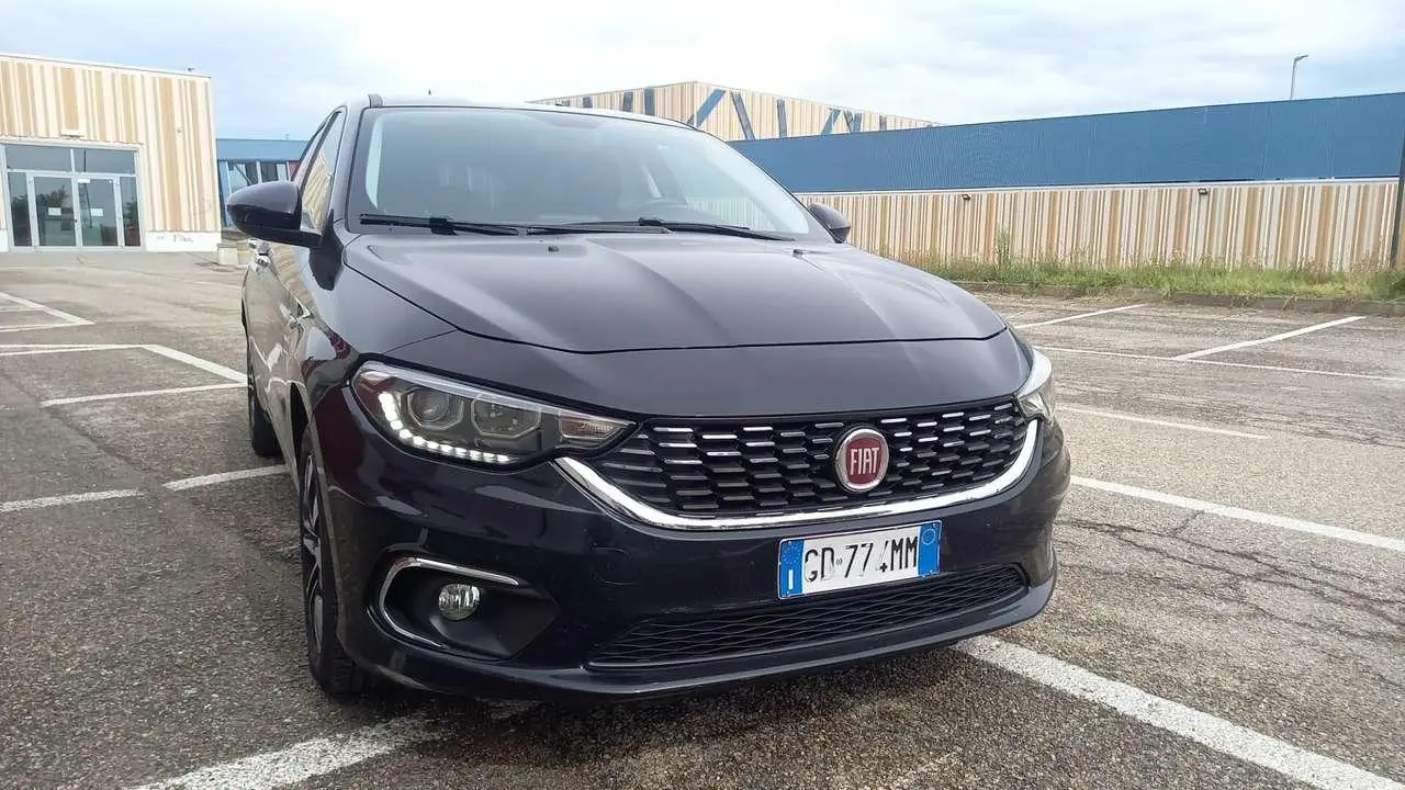 Photo 1 : Fiat Tipo 2020 Petrol