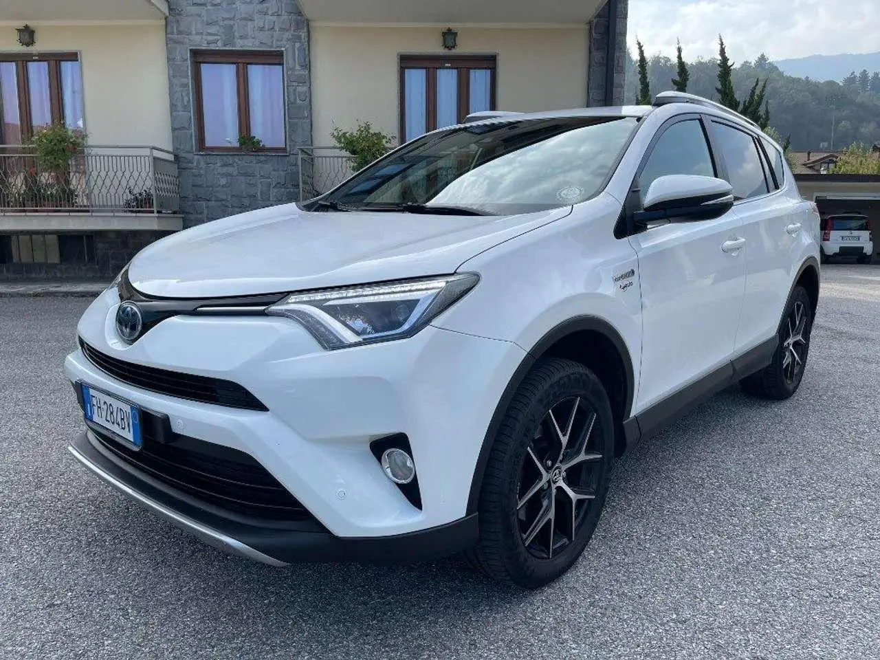 Photo 1 : Toyota Rav4 2017 Hybride