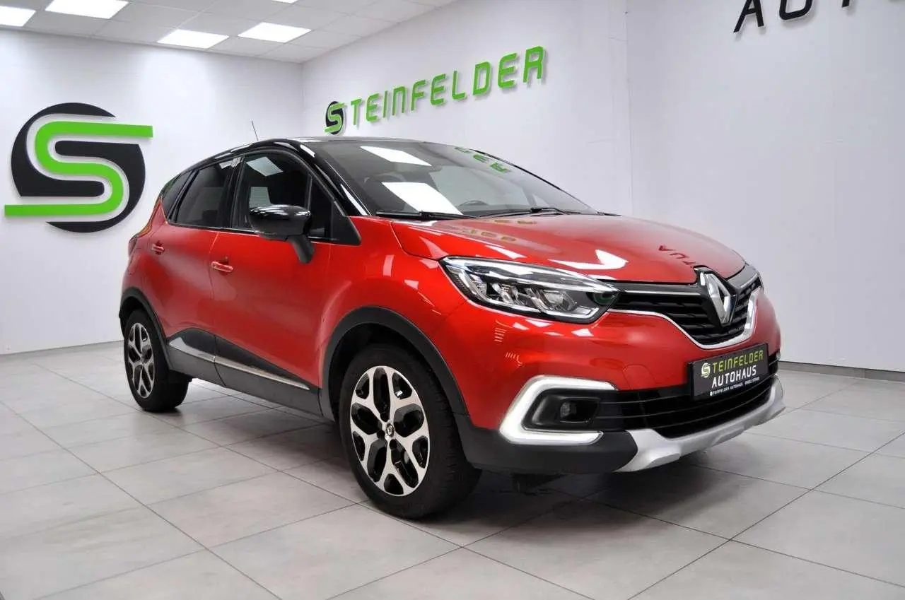 Photo 1 : Renault Captur 2019 Essence