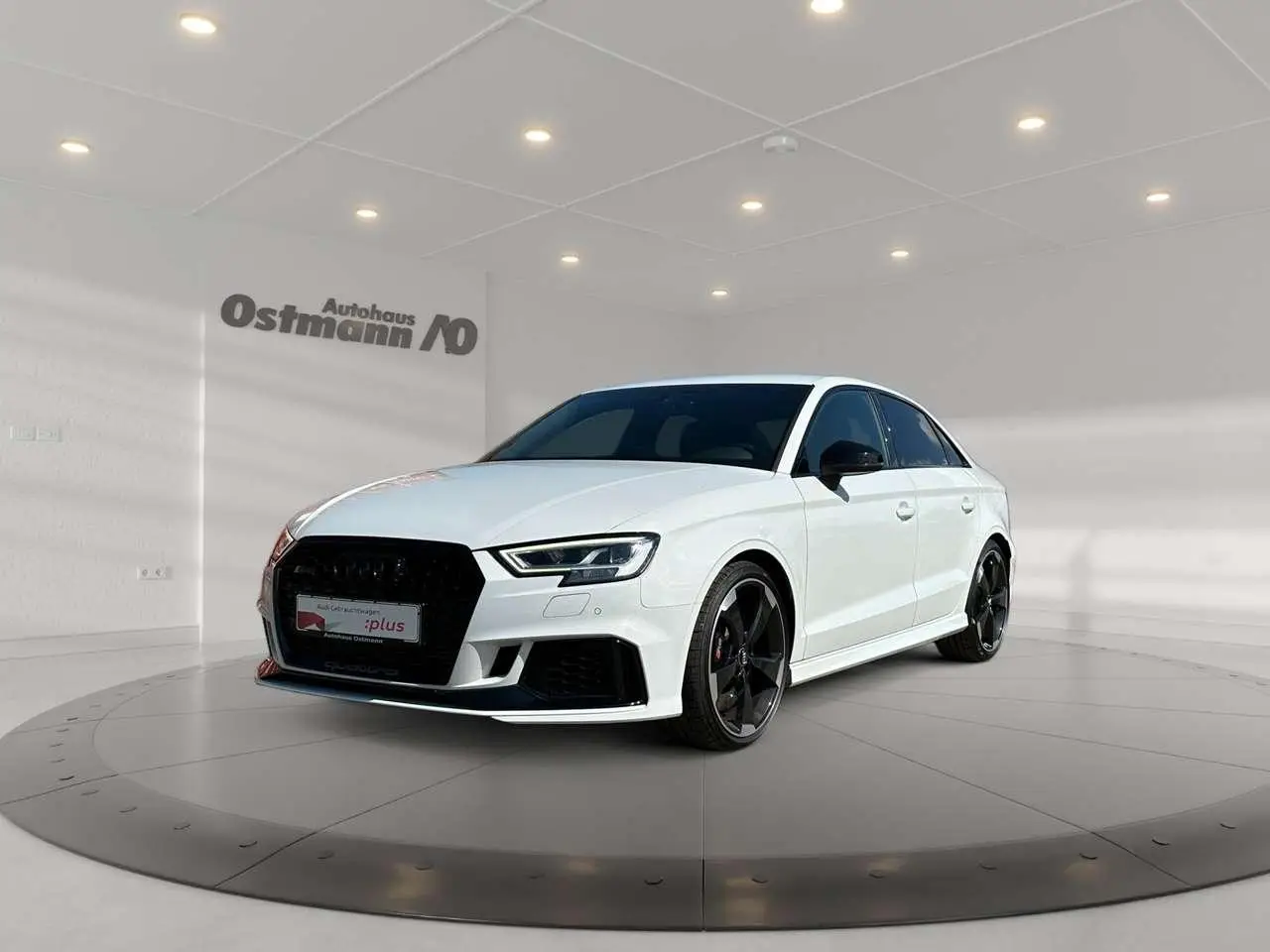 Photo 1 : Audi Rs3 2021 Essence