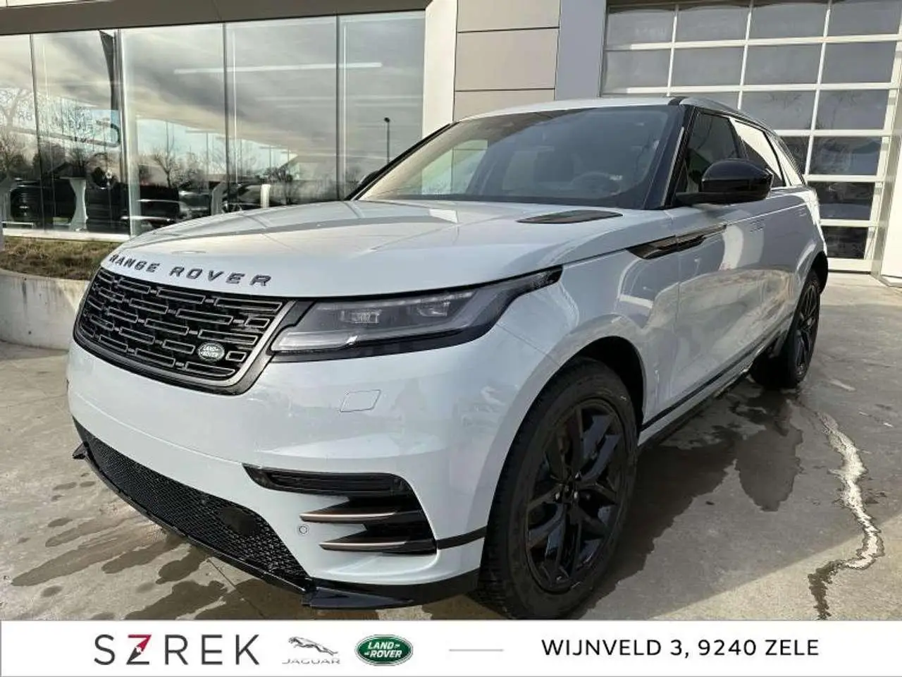 Photo 1 : Land Rover Range Rover Velar 2024 Hybrid