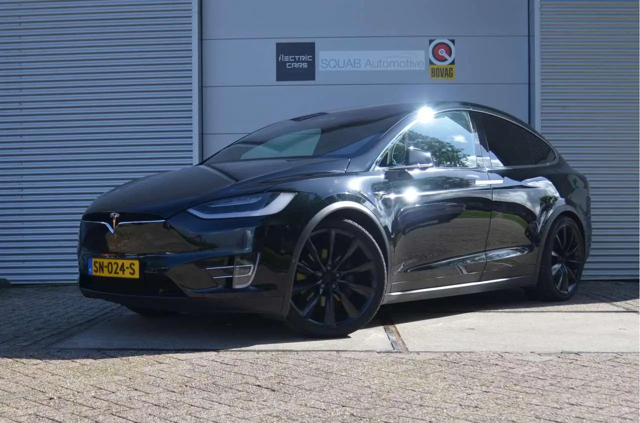 Photo 1 : Tesla Model X 2018 Électrique