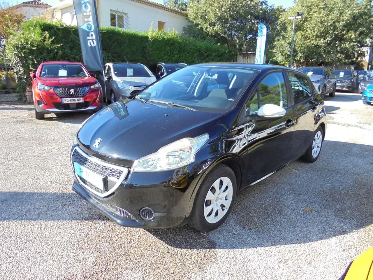 Photo 1 : Peugeot 208 2015 Petrol