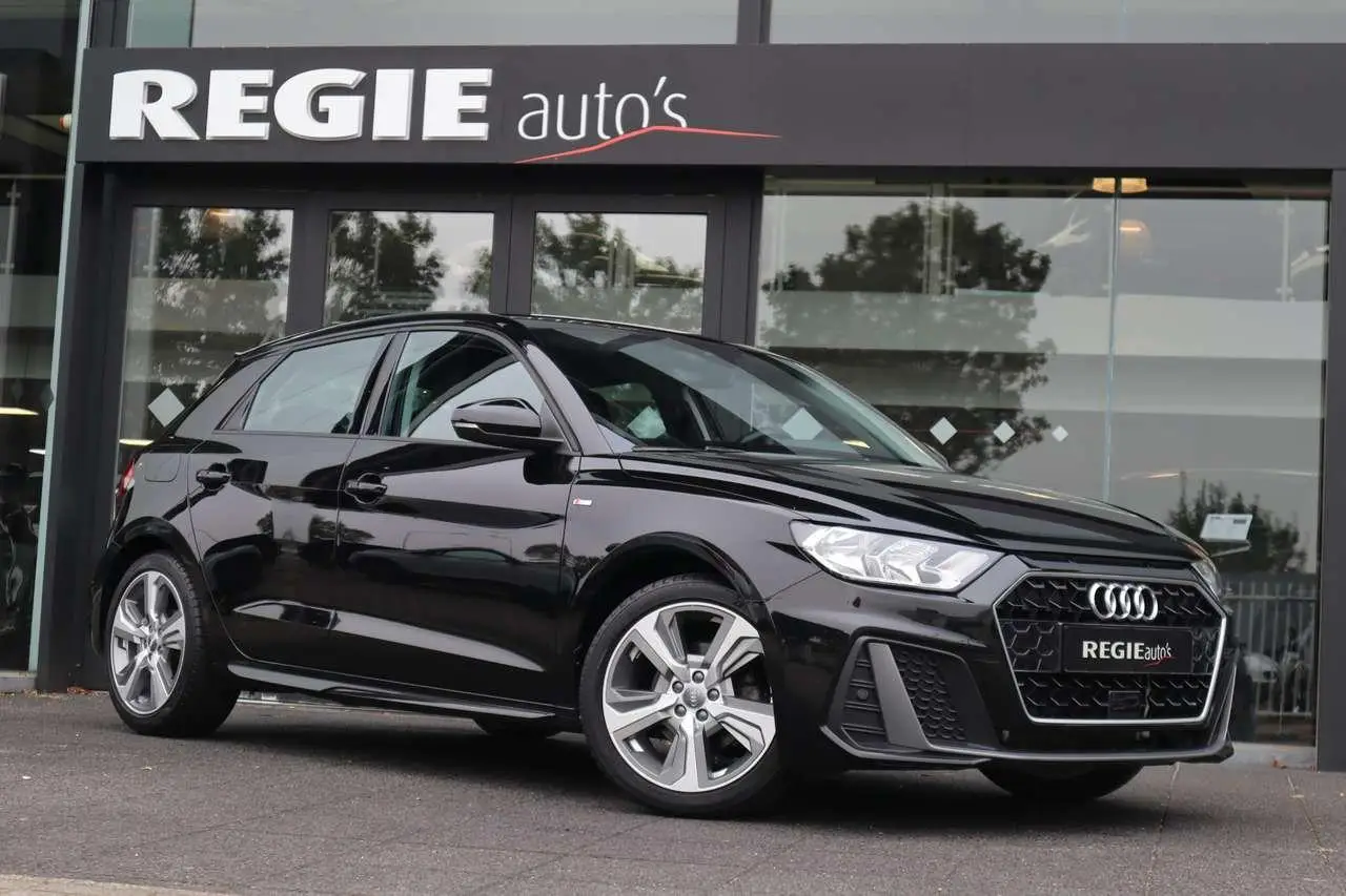 Photo 1 : Audi A1 2020 Petrol