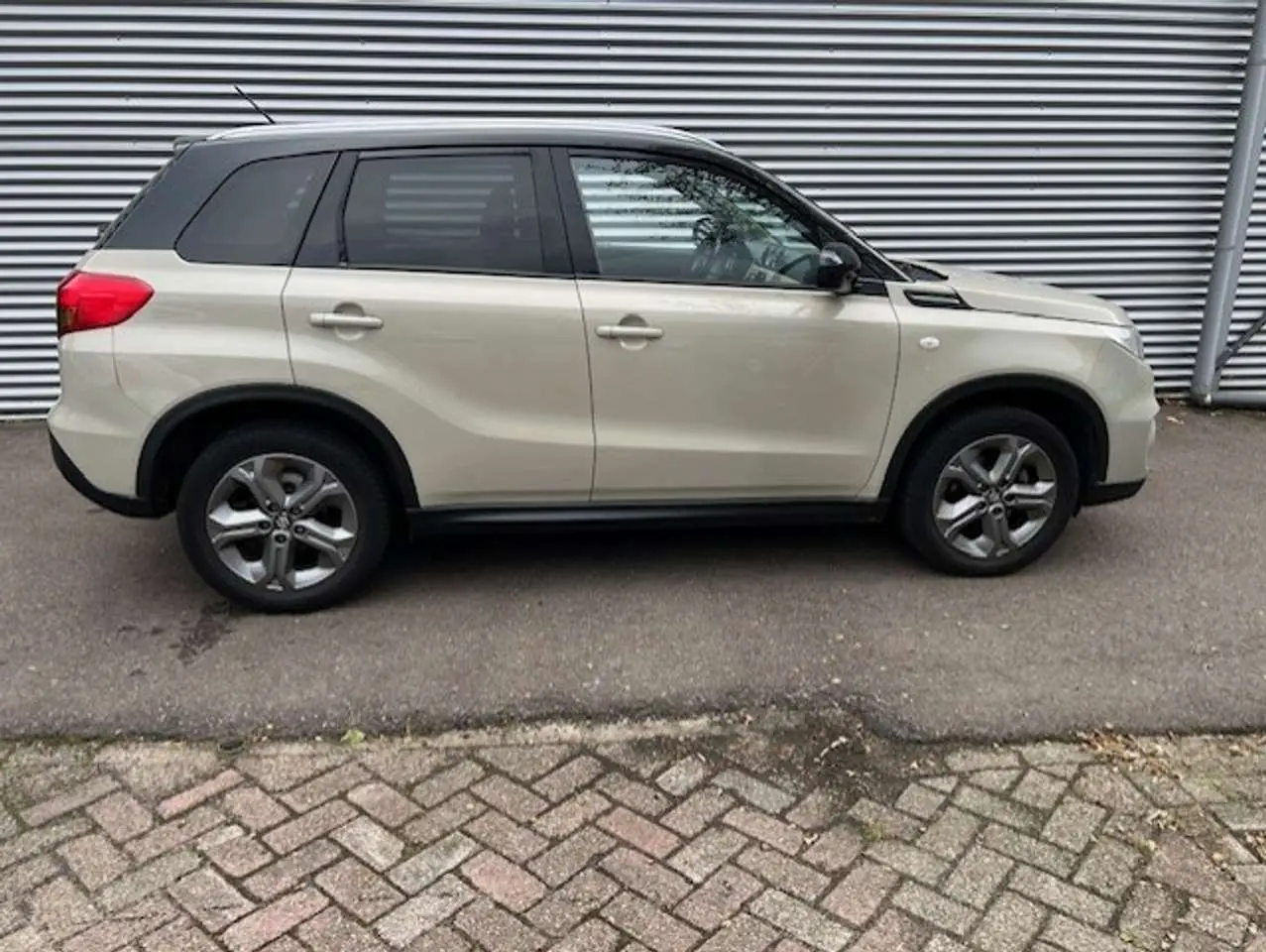 Photo 1 : Suzuki Vitara 2015 Essence