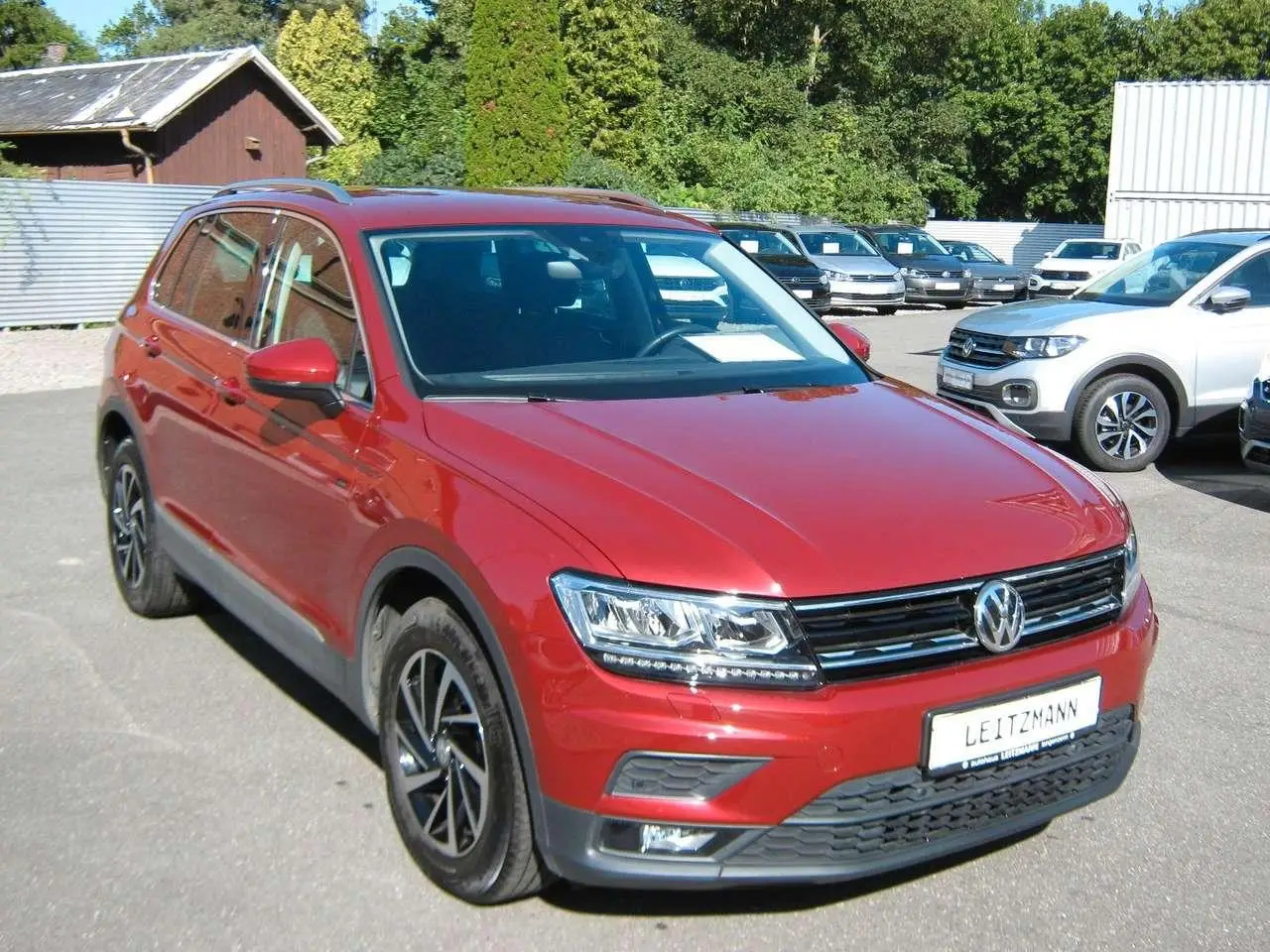 Photo 1 : Volkswagen Tiguan 2019 Petrol