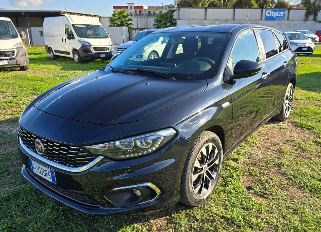 Photo 1 : Fiat Tipo 2020 Diesel