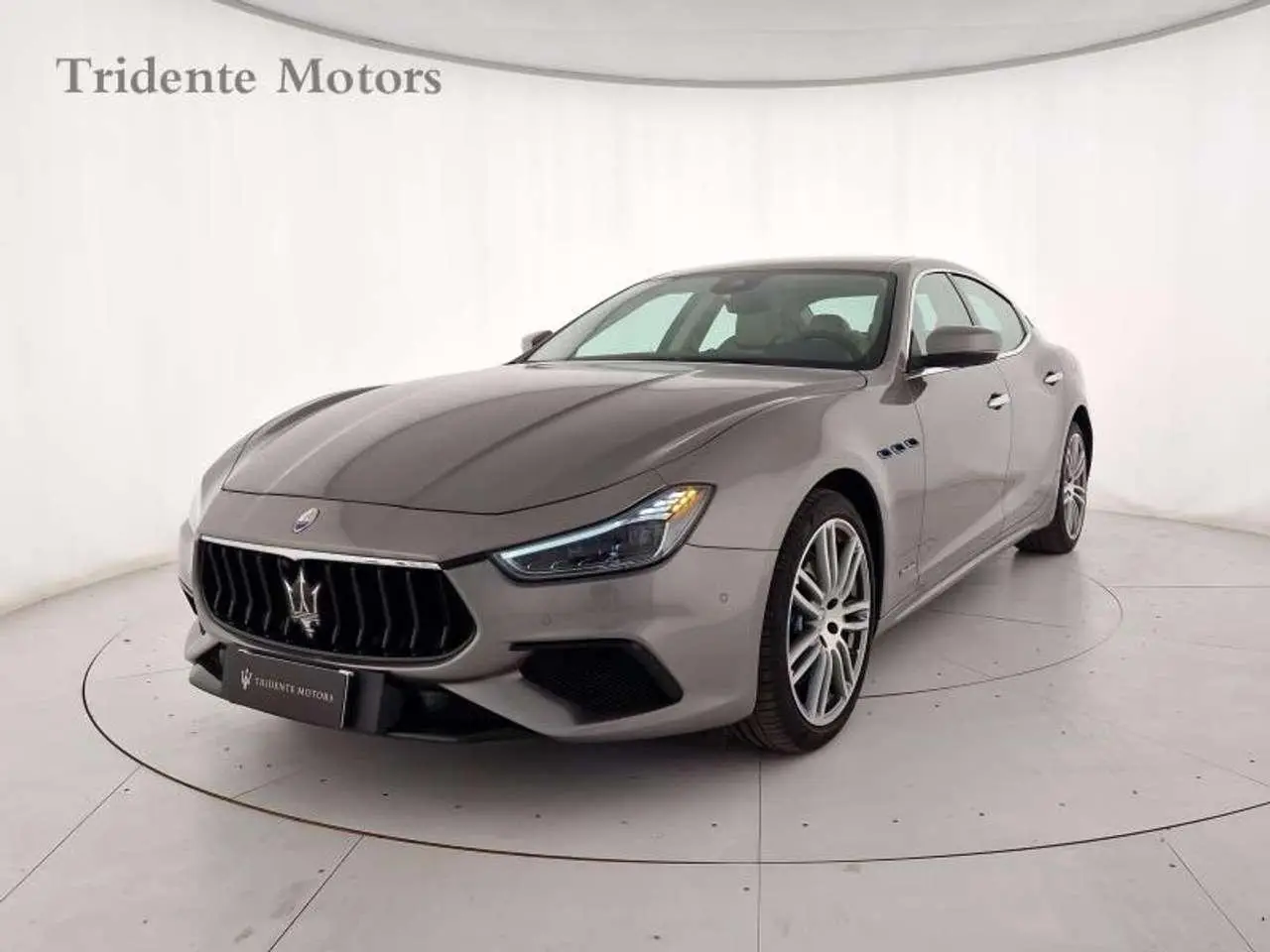 Photo 1 : Maserati Ghibli 2020 Hybrid